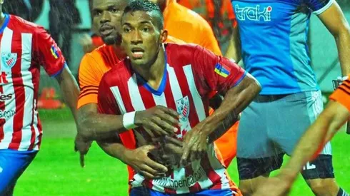 El futbolista será el único mexicano en la Copa Libertadores.