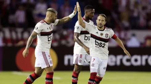 Flamengo festeja su victoria ante Junior en la ciudad de Barranquilla.
