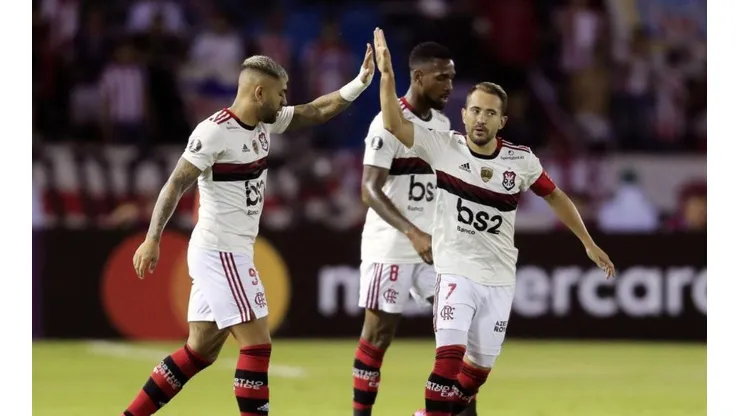 Flamengo festeja su victoria ante Junior en la ciudad de Barranquilla.