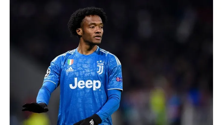 Juan Cuadrado of Juventus FC gestures during the UEFA