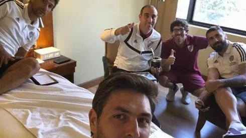 El trolleo del Pity Martínez y Cavenaghi a la última selfie que subió Lux