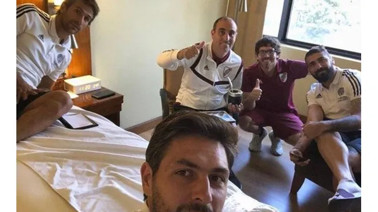 El trolleo del Pity Martínez y Cavenaghi a la última selfie que subió Lux