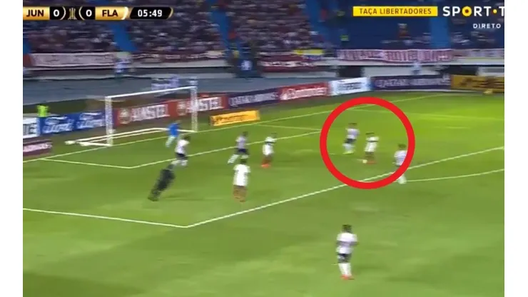 Así fue el gol de Eveton Ribeiro en el estadio Metropolitano.
