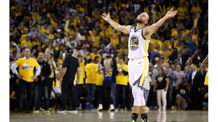 ¡Vuelve Curry!