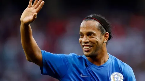 Detuvieron a Ronaldinho en Paraguay por un pasaporte falso y tenemos la foto