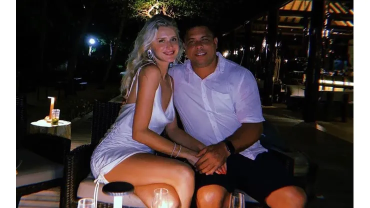 Foto de Ronaldo con su pareja.