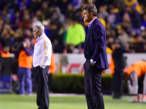 Míchel González sostiene que Pumas fue perjudicado ante Tigres