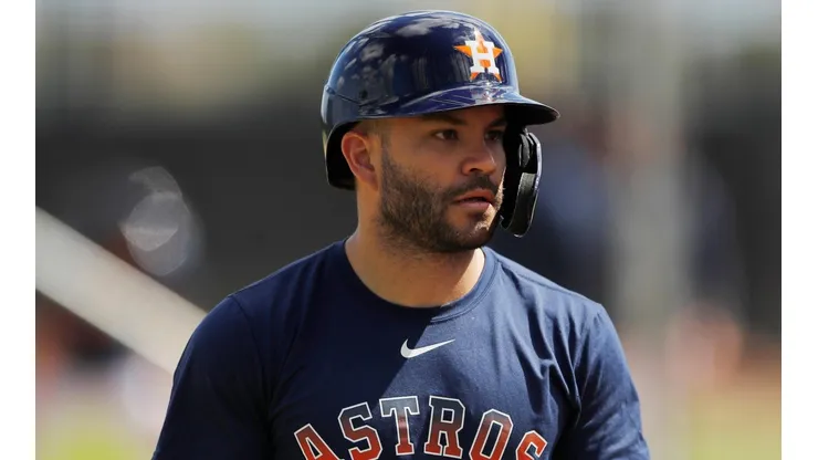 Fanáticos gritan a José Altuve y le piden devolver el MVP