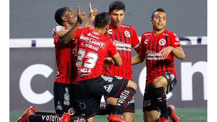Angulo metió un hat-trick y dejó a Tijuana a un paso de la final