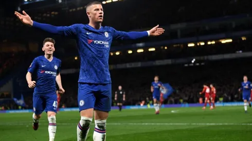 La celebración de Ross Barkley en el segundo tanto.