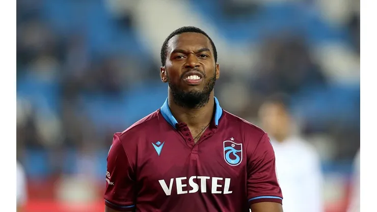 Sturridge rescindió con Trabzonspor.
