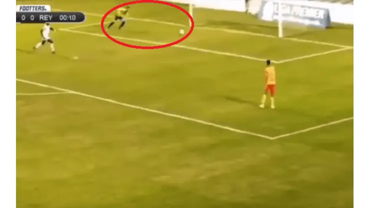 Video insólito: El increíble gol en contra de un arquero de la segunda división de México
