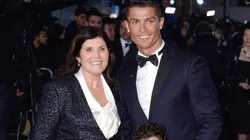 Cristiano Ronaldo junto a Dolores Aveiro.
