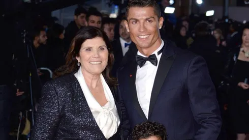 Cristiano Ronaldo junto a Dolores Aveiro.