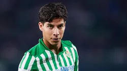 Diego Lainez regresó a los entrenamientos luego de su operación.