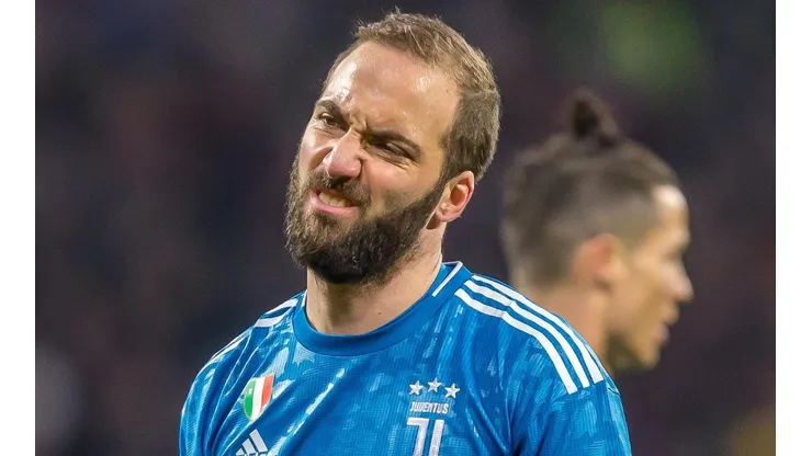 Le preguntaron a los de Bilbao por la llegada de Higuaín: "Dejo de ser socio"