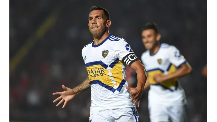 Mundo Boca: "A fin de año, Tevez se retiraría"