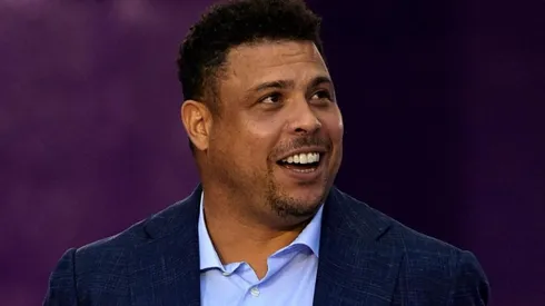 Ronaldo le regaló celulares y boletos de avión a sus jugadores