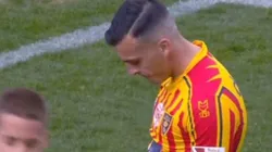 Se marcó un gol en contra, insultó a la virgen y lo sancionaron por blasfemar