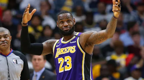 LeBron mandó a la prensa a "besarle el c*lo" por cuestionar su rol de mentor