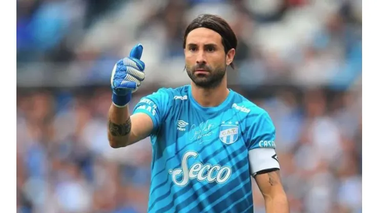 Luchetti, arquero de Atlético Tucumán: "No me importan River ni Boca"