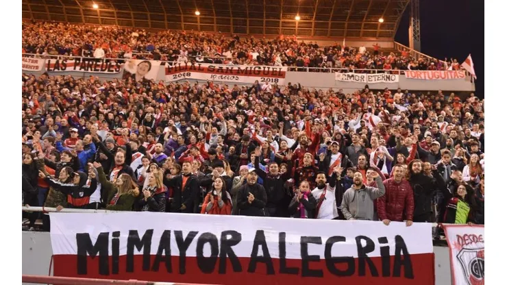 Presidente de Atlético Tucumán: "El de River puede ir, pero sin camiseta"