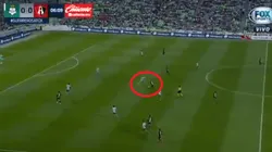 VIDEO: Acosta humilló a Gorriarán con un túnel perfecto