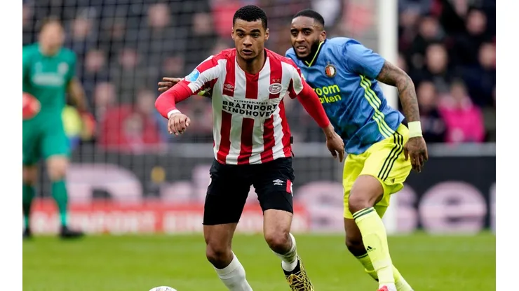 PSV igualó ante Feyenoord con Erick Gutiérrez en la banca