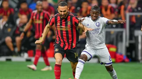 Jhegson Méndez con la camiseta de Orlando City.