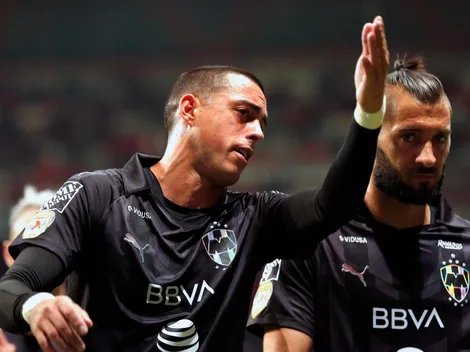 Los aficionados de Rayados no pueden creer el momento de su equipo