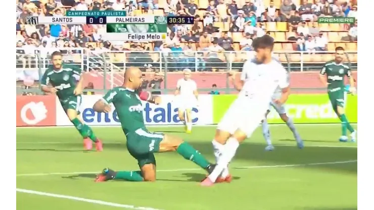 La terrible entrada de Felipe Melo.