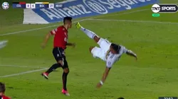 A Wanchope le cayó el espíritu de Ibrahimovic y clavó un golazo de tijera