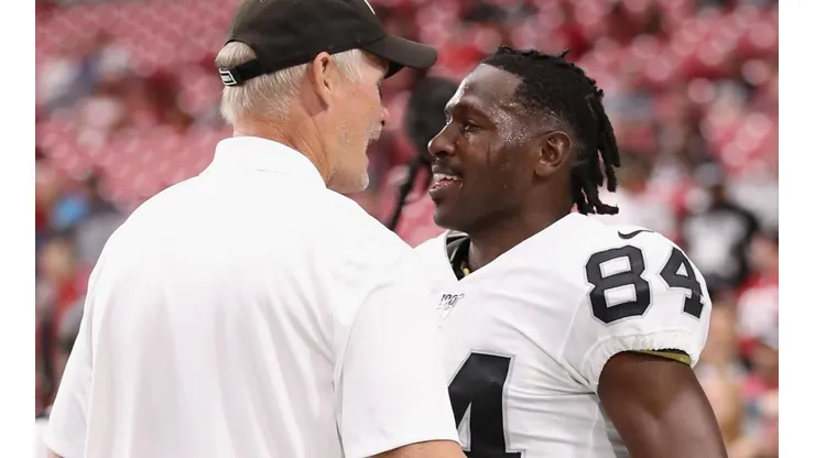 Mike Mayock se refirió a un posible regreso de Antonio Brown