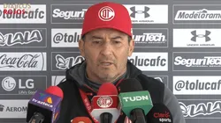 Chepo de la Torre se mostró preocupado por errores que costaron puntos a Toluca
