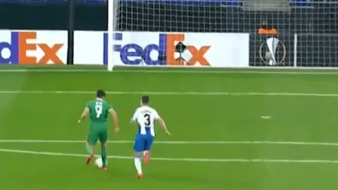 El errado del 2020: le pegó desde ahí, sin arquero ¡y no fue gol!