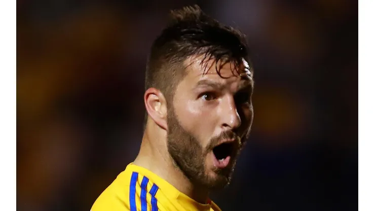 Gignac tituló el gol de Nahuel Guzmán en las redes sociales