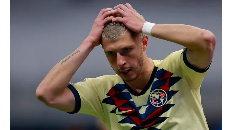 ¡Fail! América presentó a Guido Rodríguez en el Azteca