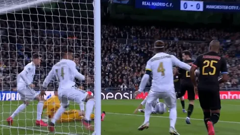 Antes de la roja, Sergio Ramos casi se manda el blooper de su carrera