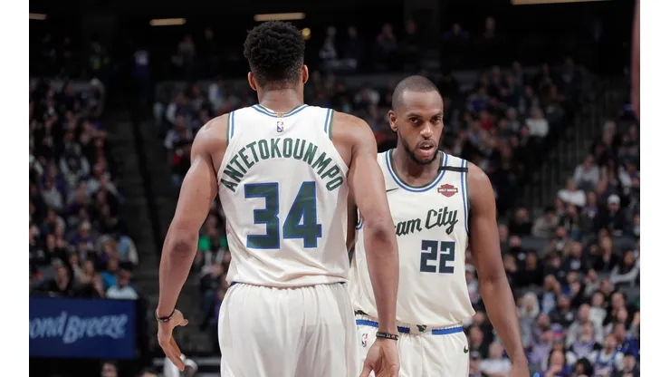 Milwaukee Bucks v Sacramento Kings