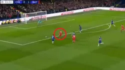 Serge Gnabry cruzó el remate.