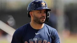 Ya empezaron: José Altuve recibió tremendo pelotazo y fue abucheado