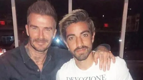 ¡La primera! Pizarro subió una foto con Beckham