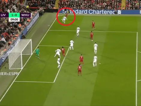 Alexander-Arnold tiró el centro perfecto y Wijnaldum metió el 1 a 0