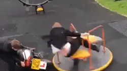 Video viral: el falso Ron Weasley salió volando en este juego diabólico