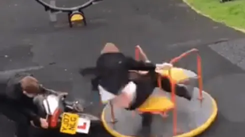 Video viral: el falso Ron Weasley salió volando en este juego diabólico