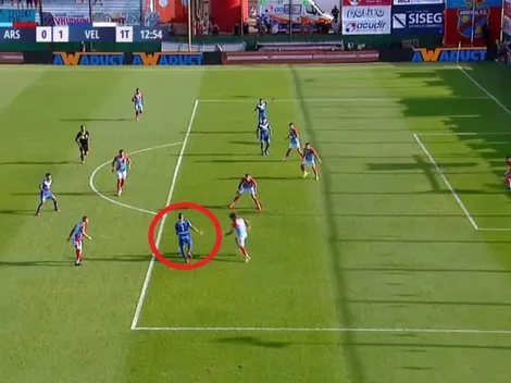 Centurión, en llamas: sacó un remate fenomenal para que delire todo Vélez