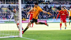 No podía faltar el suyo: Raúl Jiménez se anotó en la goleada del Wolves