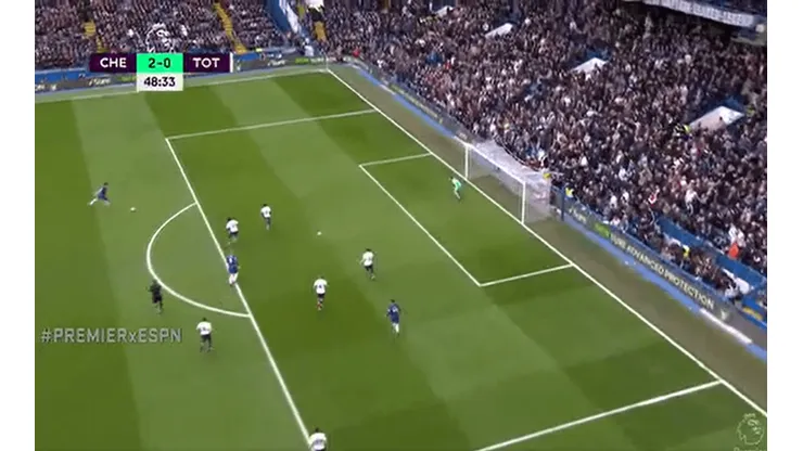 Chelsea tocó de un lado al otro y Alonso metió un bombazo para el 2-0 ante Tottenham