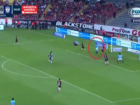 Jara abrió el marcador en el Jalisco y hunde a Puente