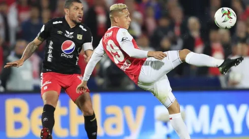 América no pudo con el ‘manicomio’ de Valdés y perdió con Santa Fe